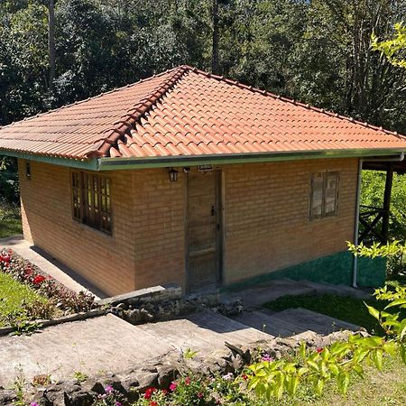 Solar Dos Canarios Sao Bento do Sapucai Exterior photo