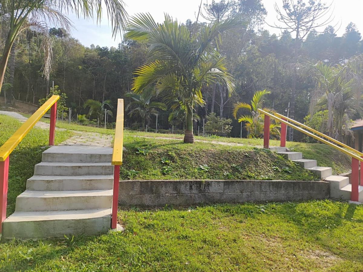 Solar Dos Canarios Sao Bento do Sapucai Exterior photo